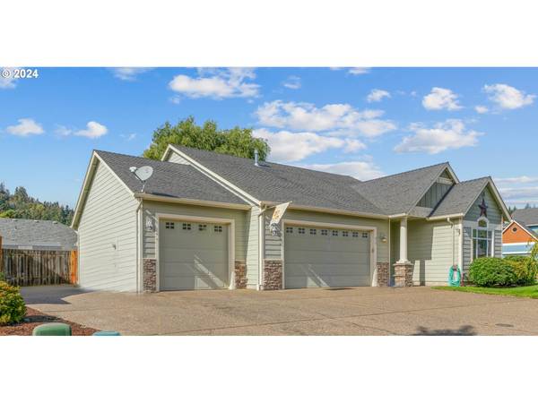 Silverton, OR 97381,915 Pioneer DR