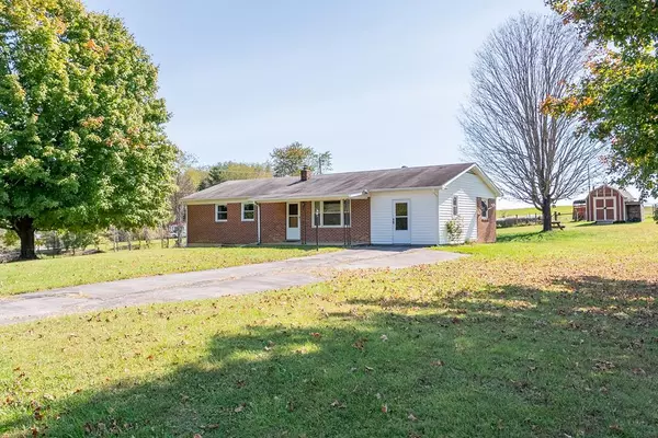 271 Felts Lane, Max Meadows, VA 24360