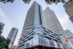 85 Wood ST #4211, Toronto C08, ON M4Y 0E8