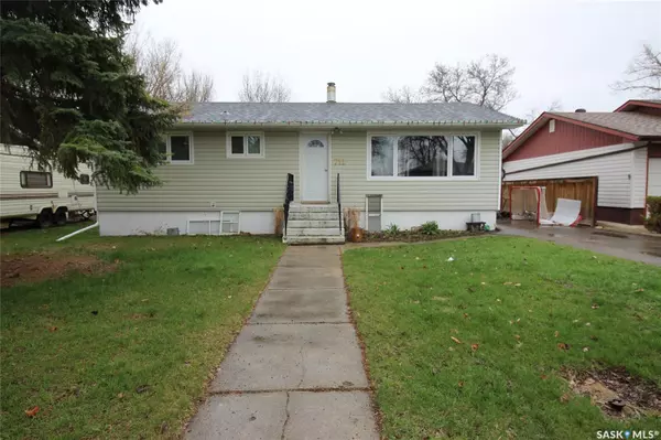 711 4th STREET E, Shaunavon, SK S0N 2M0