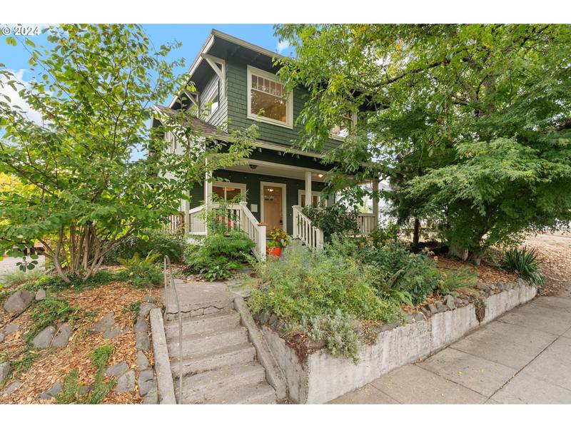 7017 N SAINT LOUIS AVE, Portland, OR 97203