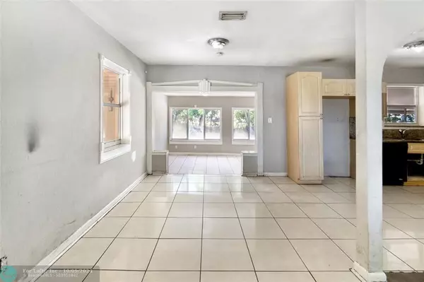 Fort Lauderdale, FL 33311,1649 NW 14th Ct