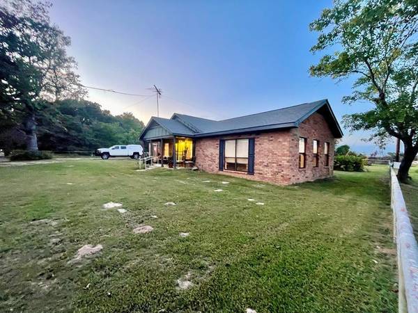 1335 An. County Rd 150, Palestine, TX 75801