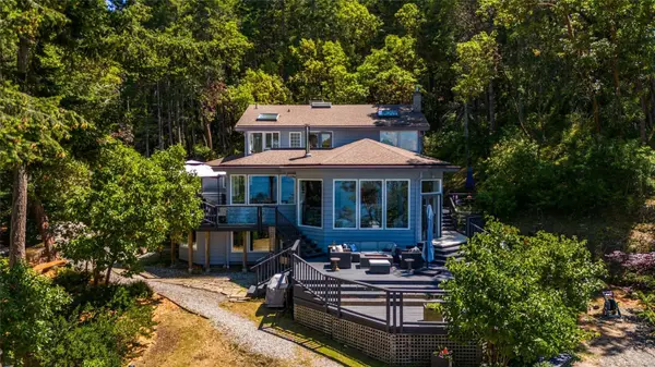 116 Collins Rd, Salt Spring, BC V8K 2M9