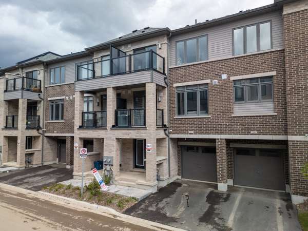 Brantford, ON N3S 0K4,585 COLBORNE ST E #11-17