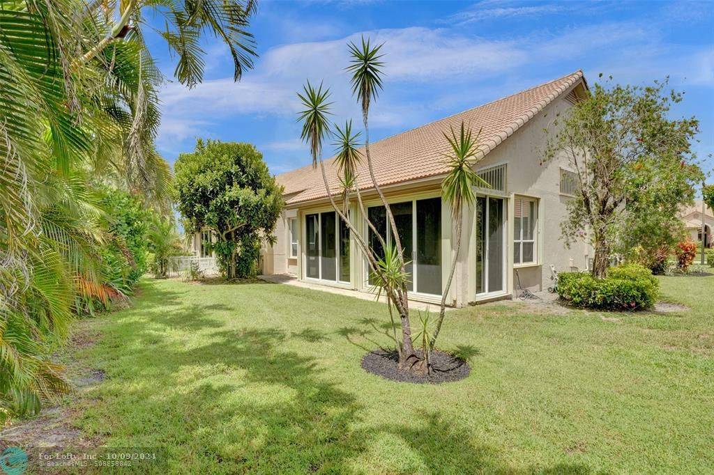 Boynton Beach, FL 33472,8872 Shoal Creek Ln  #1