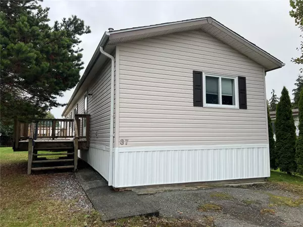 7100 Highview Rd #37, Port Hardy, BC V0N 2P0