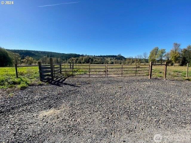 955 PLEASANT VALLEY RD, Adna, WA 98522