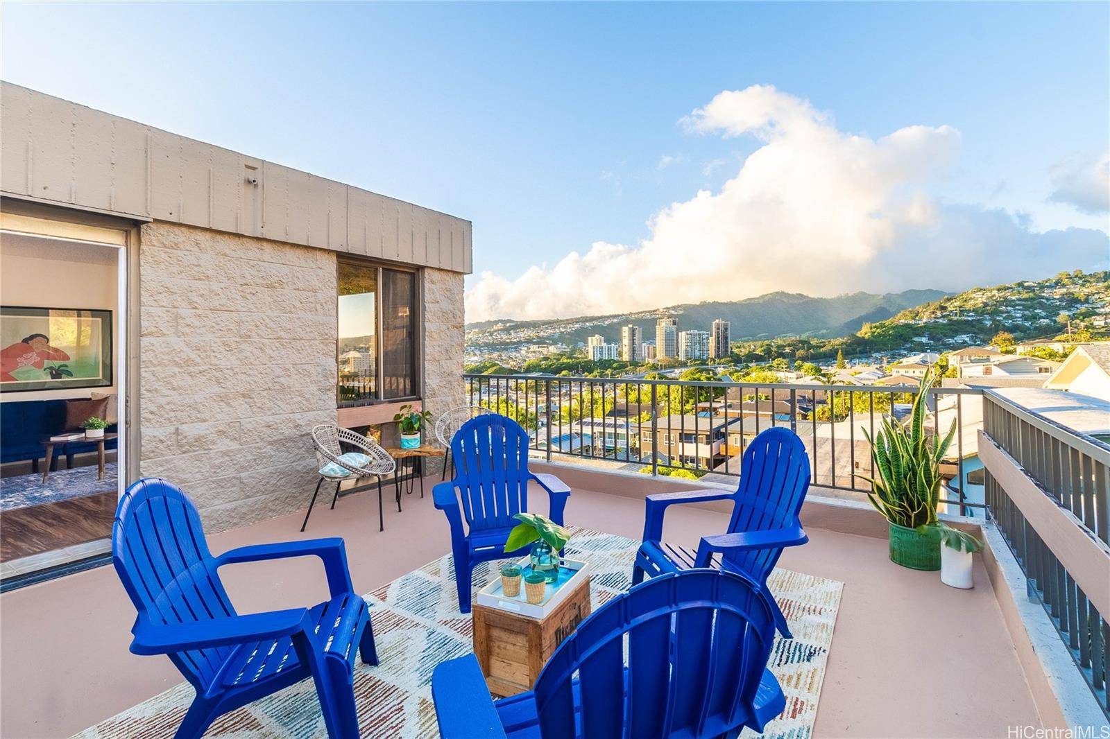 217 Prospect Street #M9, Honolulu, HI 96813