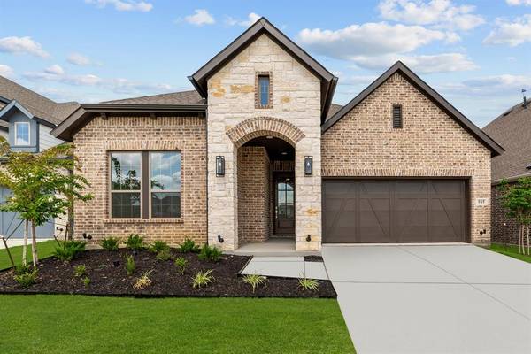 505 Sparkling Water Drive, Mansfield, TX 76063