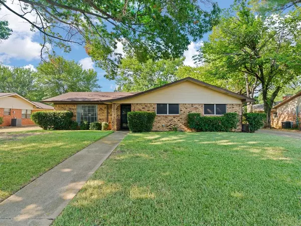 1228 Tulane Drive,  Denton,  TX 76201