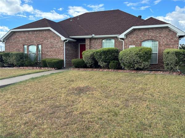 2439 Bonnywood Drive, Lancaster, TX 75134