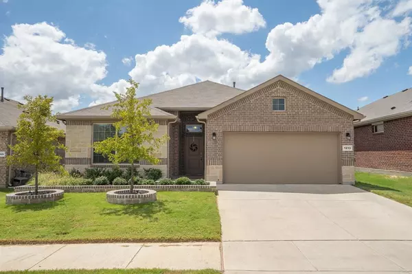 1213 Kerrville Lane, Weatherford, TX 76087