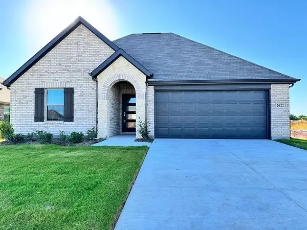 2022 Sycamore Ridge Trail, Van Alstyne, TX 75495