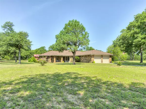 3035 Ives Way Lane, Choctaw, OK 73020