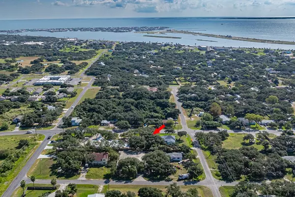 Rockport, TX 78382,1117 N Pearl