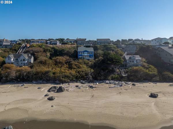 Bandon, OR 97411,1470 Beach Loop Drive SW