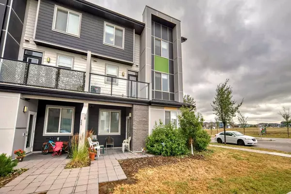 515 Redstone WALK Northeast #202, Calgary, AB T3N 1M5