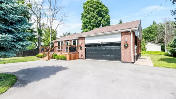 Innisfil, ON L9S 2L6,3915 Pine Rock AVE