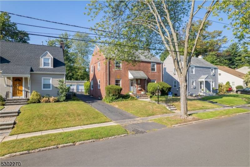 118 Roosevelt Ave, Cranford Twp., NJ 07016