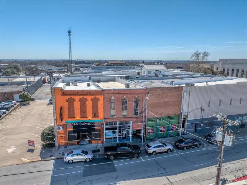 108 E Houston Street #1, Sherman, TX 75090