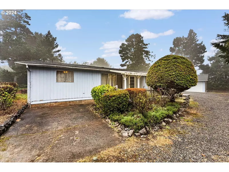 115 OCEANVIEW ST, Depoe Bay, OR 97341