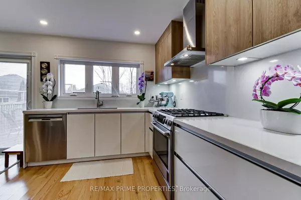 Georgina, ON L4P 4B8,11 Kerfoot CRES