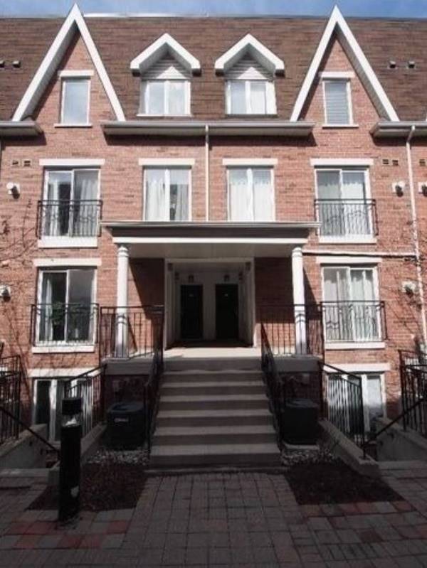 15 Laidlaw ST #617, Toronto W01, ON M6K 1X3