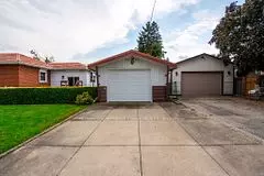 Hamilton, ON L8T 3L1,50 Fernwood CRES