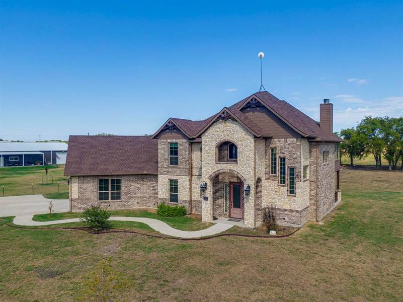 550 Boz Road, Waxahachie, TX 75167