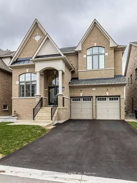 35 Arthur Griffin CRES, Caledon, ON L7C 4E9