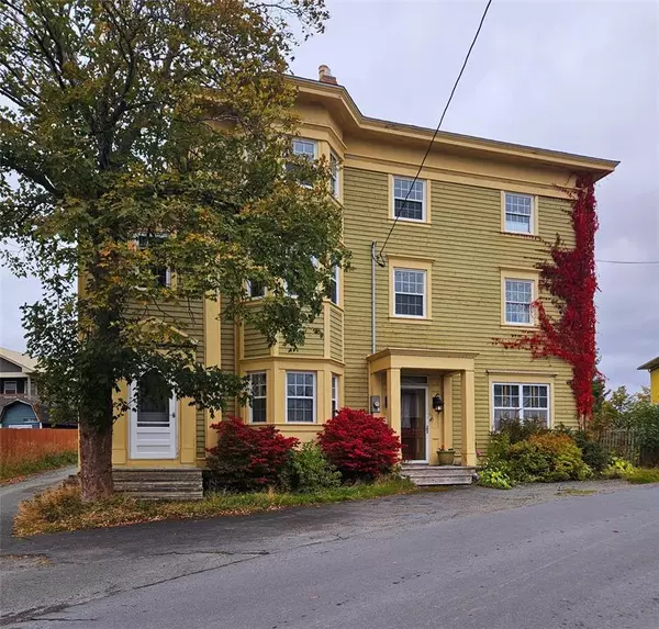 38-40 Smith Street, Bay Roberts, NL A0A 1G0