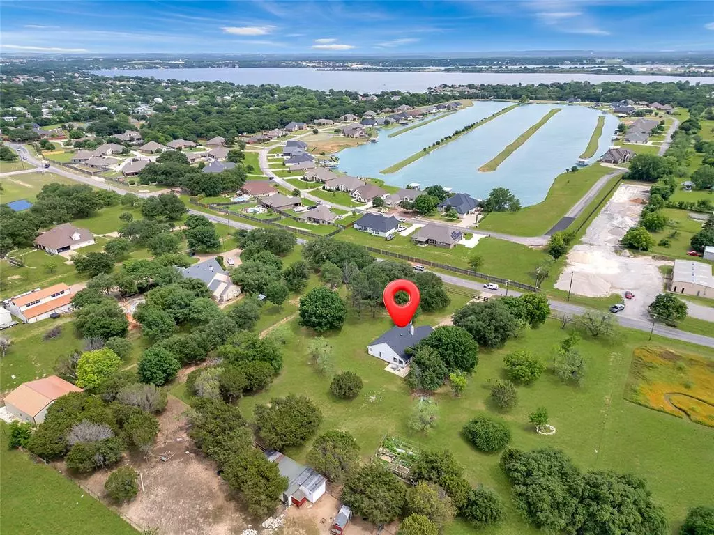 Granbury, TX 76049,4312 Rhea Road