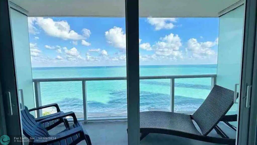 Sunny Isles Beach, FL 33160,19201 Collins Ave  #1