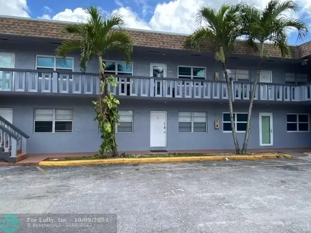 4717 SW 33rd Ave  #102, Dania Beach, FL 33312