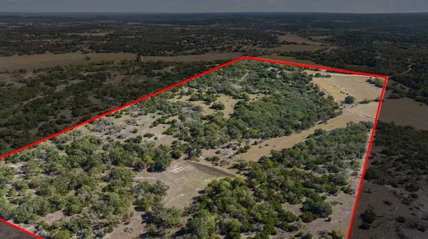 Comfort, TX 78013,4700 -- Grape Creek Rd