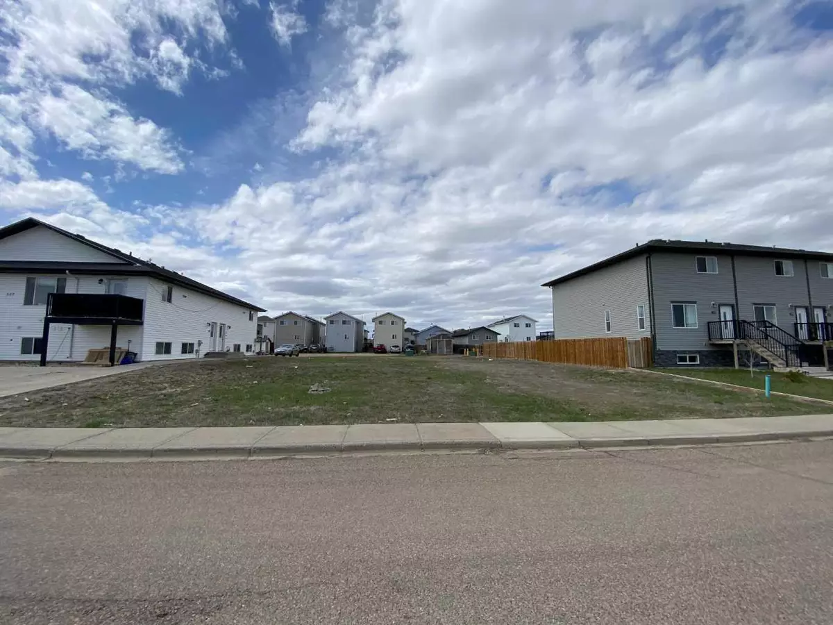 Brooks, AB T1R 1R3,333 17 ST East