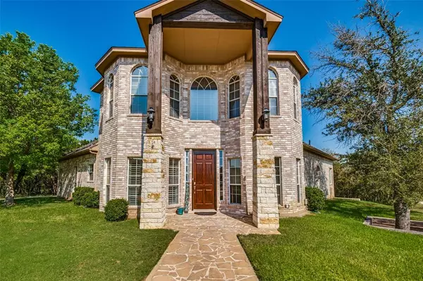 41074 Heartwood Circle, Whitney, TX 76692