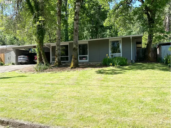 19983 WHITE CLOUD CIR, West Linn, OR 97068