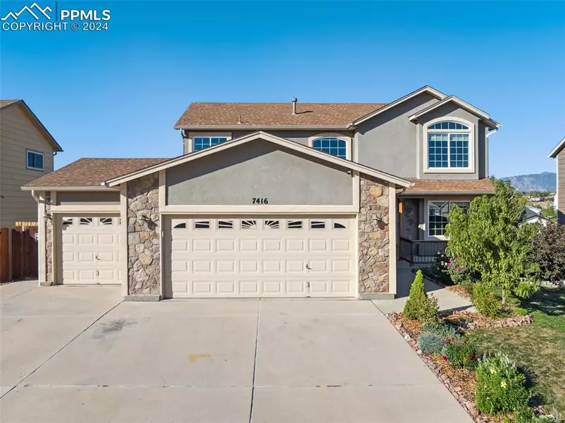 7416 Twin Valley TER, Colorado Springs, CO 80925