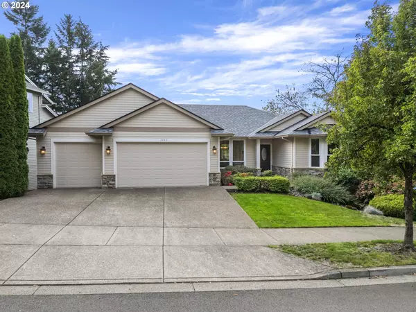 West Linn, OR 97068,2250 CRESTVIEW DR