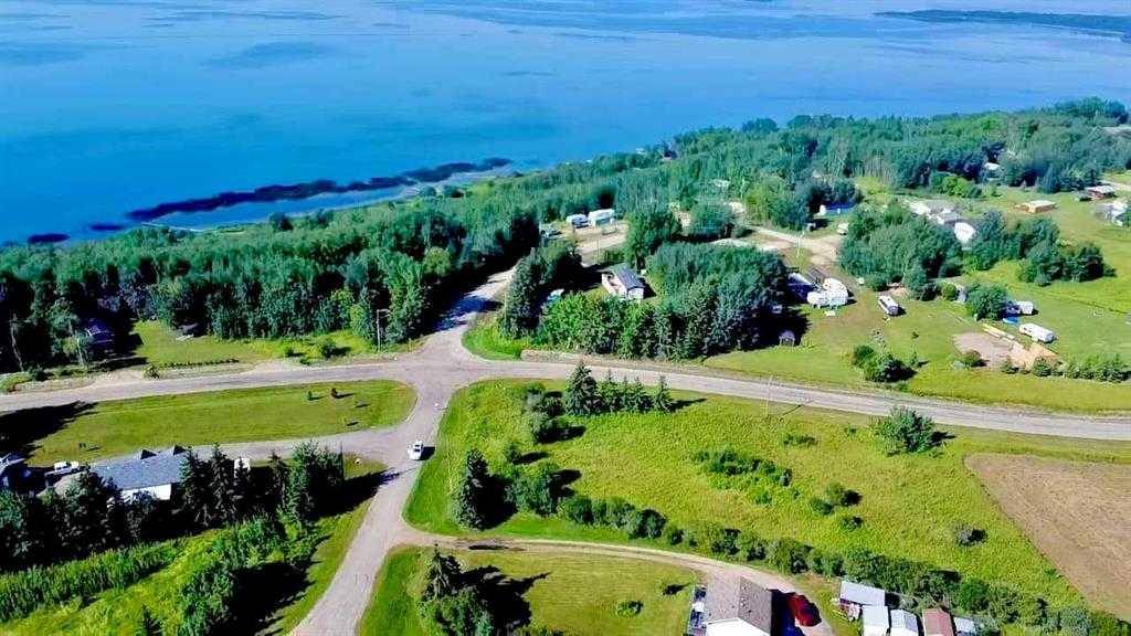 Lac La Biche, AB T0A 2C0,702, 13221 Twp Rd 680