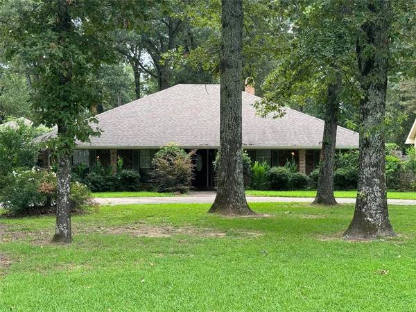 3305 Pines Road, Shreveport, LA 71119