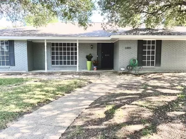 6405 Wilton Drive, Fort Worth, TX 76133