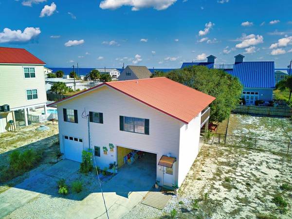 1124 W Gulf Beach Dr, St. George Island, FL 32328