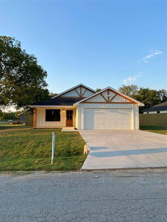 207 E Cardinal Street, Ector, TX 75439