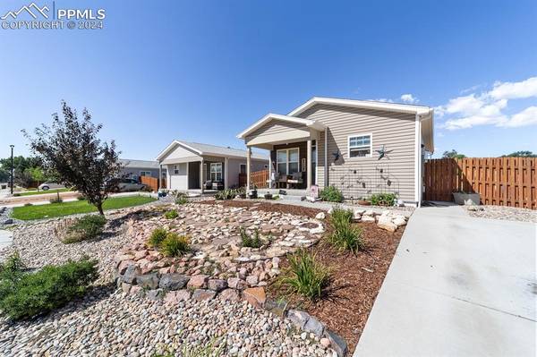 823 Bunting AVE, Fountain, CO 80817