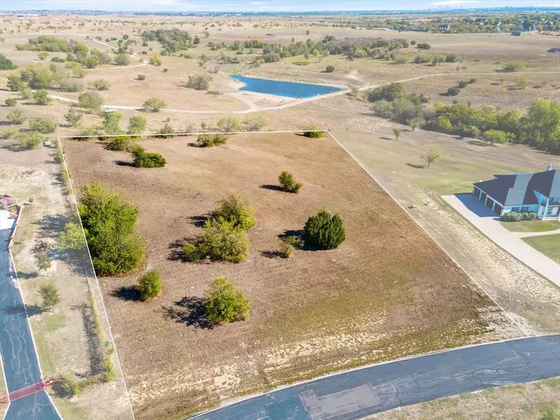 4553 Cougar Ridge Road, Fort Worth, TX 76126