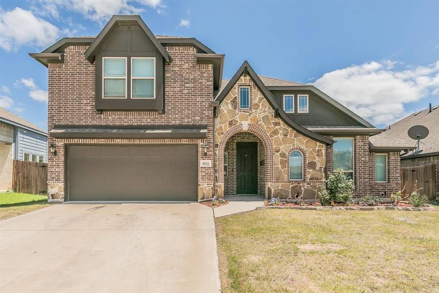 1021 Austin Drive, Godley, TX 76044