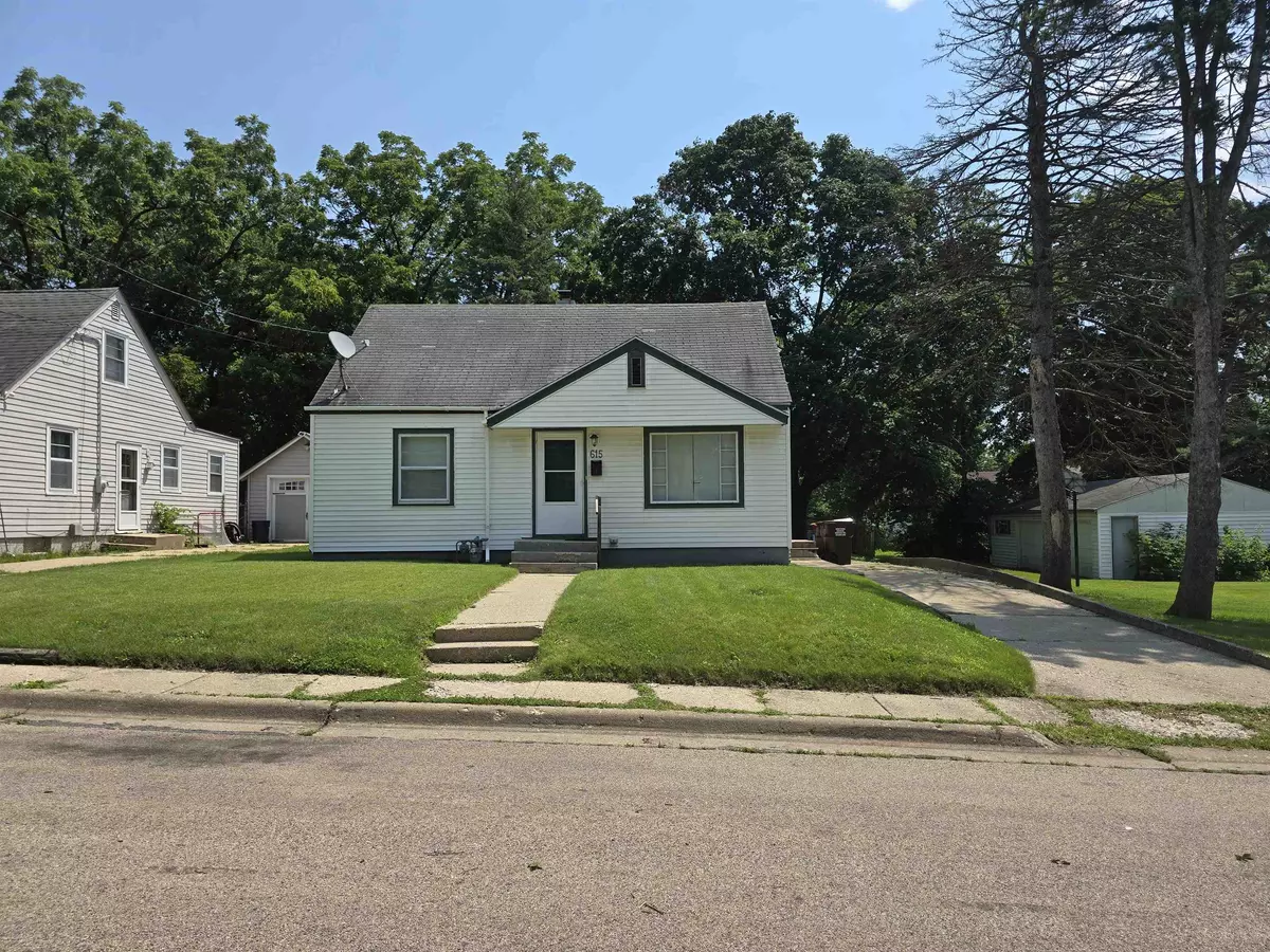 Rockford, IL 61107,615 Hillsdale Street